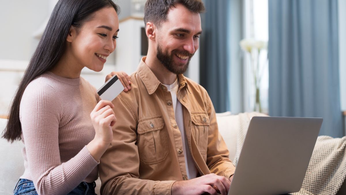 Major E-commerce Trends for 2026 (& What AI Has to Do with Them)